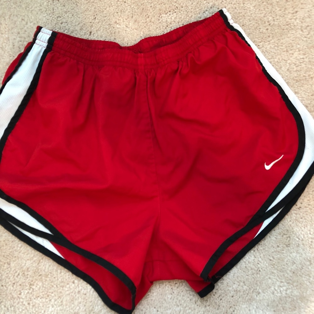 Nike Tempo